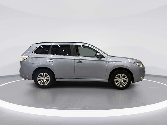 Mitsubishi outlander 2.0 phev business edition - 2014 | 8-xld-54 - afbeelding 19 van  25