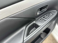 Mitsubishi outlander 2.0 phev executive edition 2014 | 7-xtb-91 - afbeelding 24 van  25