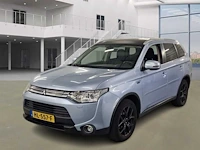 Mitsubishi outlander 2.0 phev executive edition 2015 | hl-557-f - afbeelding 1 van  26