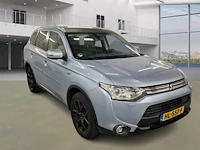 Mitsubishi outlander 2.0 phev executive edition 2015 | hl-557-f - afbeelding 12 van  26