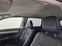 Mitsubishi outlander 2.0 phev executive edition 2015 | hl-557-f - afbeelding 10 van  26