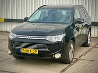 Mitsubishi outlander 2.0 phev executive edition automaat, 7-xhx-09 - afbeelding 1 van  14