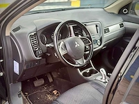 Mitsubishi outlander 2.0 phev executive edition automaat, 7-xhx-09 - afbeelding 11 van  14