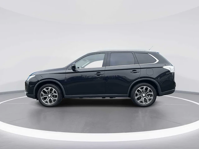 Mitsubishi outlander 2.0 phev executive edition x-line - 2015 | 5-zkz-13 - afbeelding 21 van  27