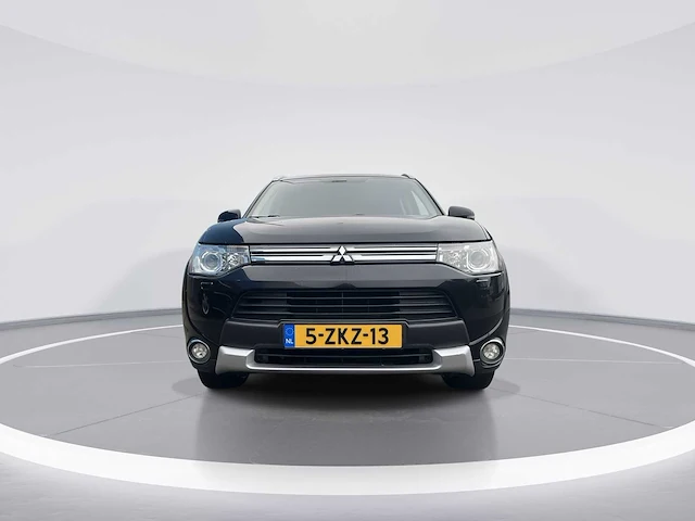 Mitsubishi outlander 2.0 phev executive edition x-line - 2015 | 5-zkz-13 - afbeelding 27 van  27