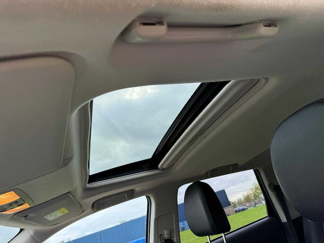 Mitsubishi outlander 2.0 phev instyle+ , 2-sxp-81 - afbeelding 9 van  25