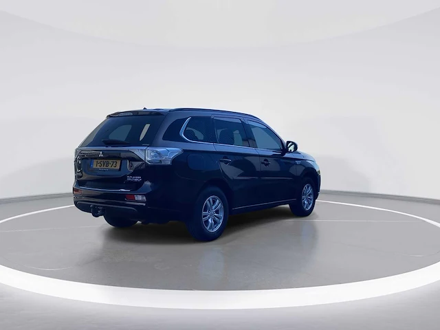 Mitsubishi outlander 2.0 phev instyle+ 2013 | 1-svb-73 - afbeelding 5 van  33
