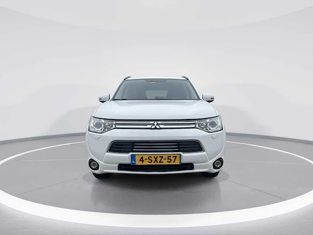 Mitsubishi outlander 2.0 phev instyle 2013 | 4-sxz-57 i - afbeelding 23 van  33
