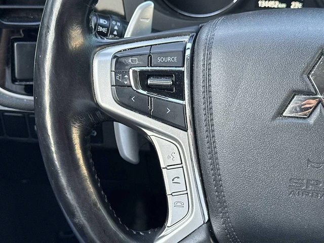 Mitsubishi outlander 2.0 phev instyle 2015 | hs-285-v - afbeelding 8 van  29