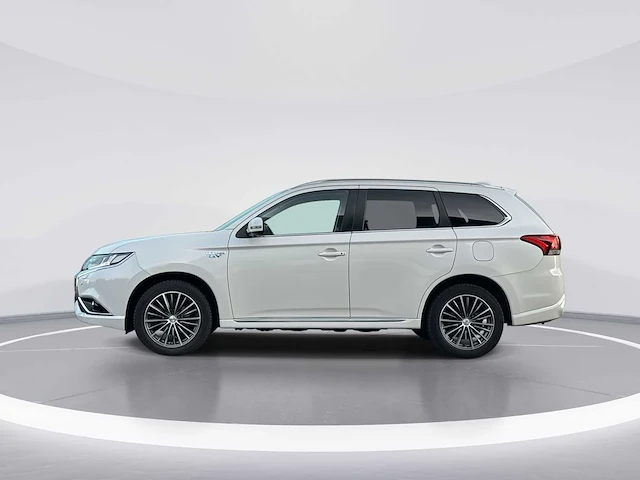 Mitsubishi outlander 2.0 phev instyle 2015 | hs-285-v - afbeelding 25 van  29