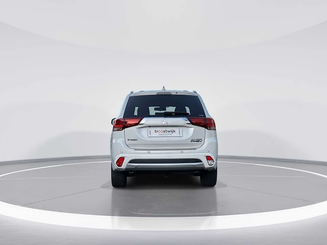 Mitsubishi outlander 2.0 phev instyle 2015 | hs-285-v - afbeelding 27 van  29