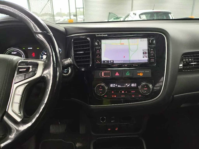 Mitsubishi outlander 2.0 phev instyle+ 2016 | kg-069-s - afbeelding 3 van  34
