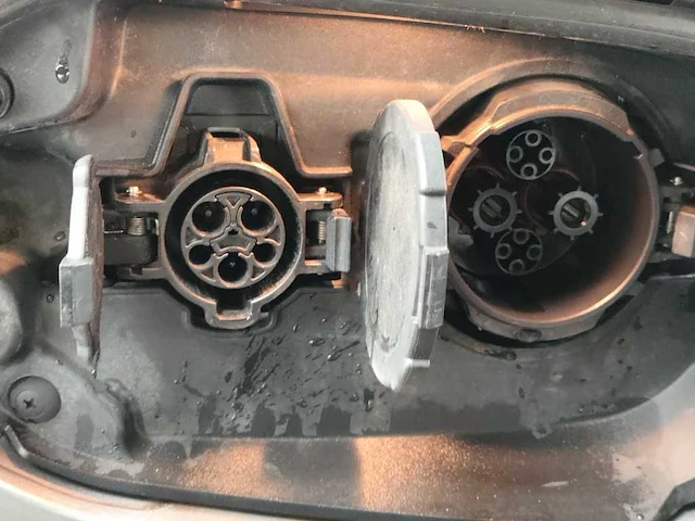 Mitsubishi outlander 2.0 phev instyle+ 2016 | kg-069-s - afbeelding 6 van  34