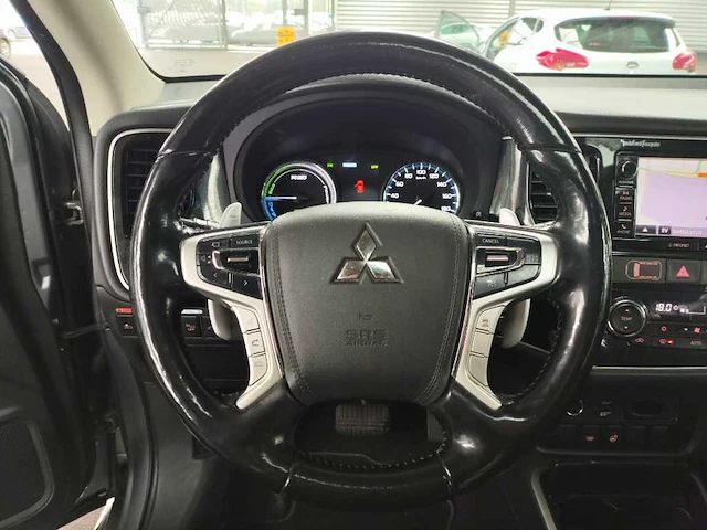 Mitsubishi outlander 2.0 phev instyle+ 2016 | kg-069-s - afbeelding 8 van  34