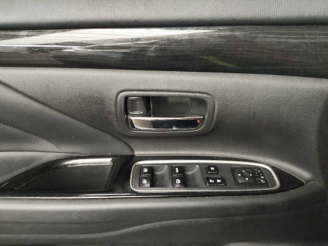 Mitsubishi outlander 2.0 phev instyle+ 2016 | kg-069-s - afbeelding 9 van  34