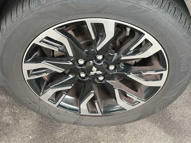 Mitsubishi outlander 2.0 phev instyle+ 2016 | kg-069-s - afbeelding 25 van  34