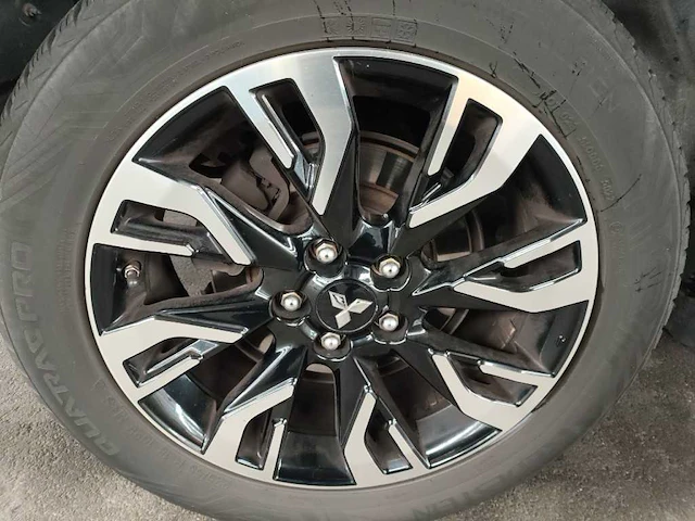 Mitsubishi outlander 2.0 phev instyle+ 2016 | kg-069-s - afbeelding 26 van  34