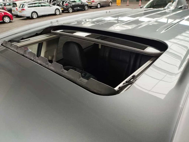 Mitsubishi outlander 2.0 phev instyle+ 2016 | kg-069-s - afbeelding 31 van  34