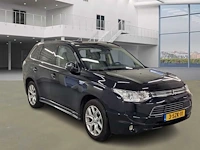 Mitsubishi outlander 2.0 phev instyle , 3-szk-11 - afbeelding 12 van  23