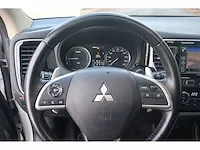 Mitsubishi outlander 2.0 phev instyle, 4-sxz-74 - afbeelding 2 van  15