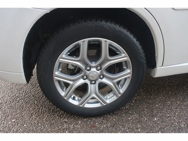 Mitsubishi outlander 2.0 phev instyle, 4-sxz-74 - afbeelding 11 van  15
