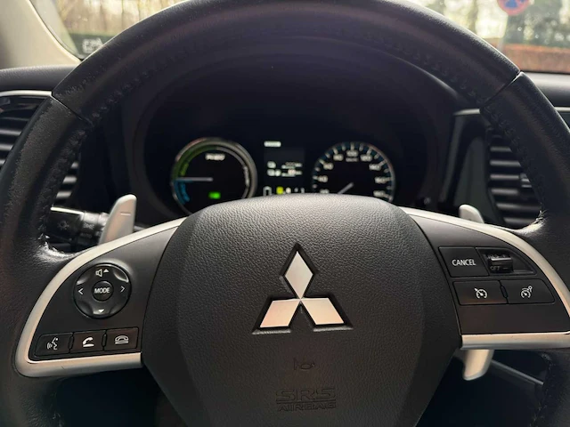 Mitsubishi outlander 2.0 phev instyle automaat, 2-slh-37 - afbeelding 3 van  21