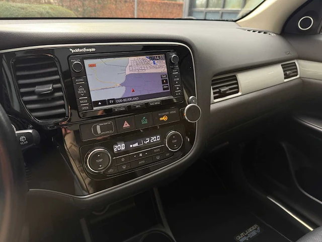 Mitsubishi outlander 2.0 phev instyle automaat, 2-slh-37 - afbeelding 20 van  21