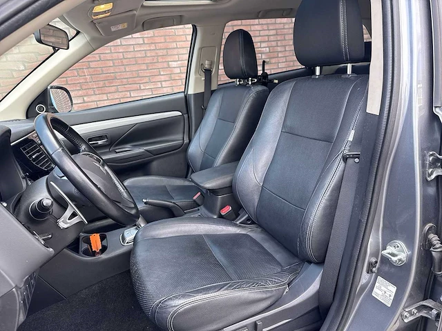 Mitsubishi outlander 2.0 phev instyle car 2013 | 4-sps-56 - afbeelding 2 van  35