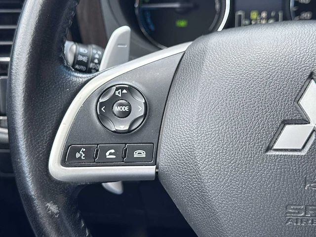 Mitsubishi outlander 2.0 phev instyle car 2013 | 4-sps-56 - afbeelding 9 van  35