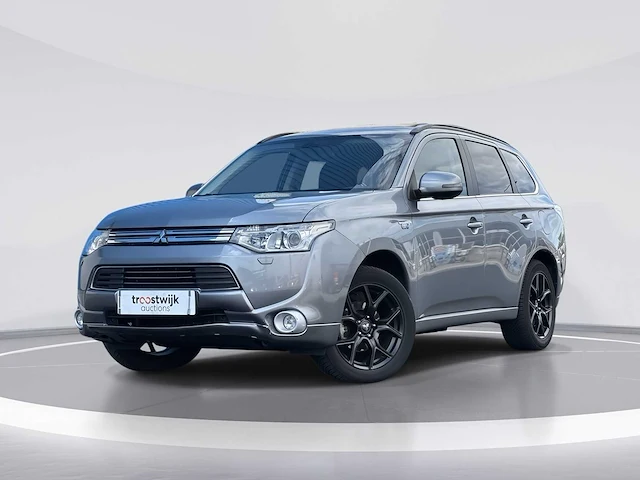 Mitsubishi outlander 2.0 phev instyle car 2013 | 4-sps-56 - afbeelding 1 van  35