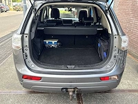 Mitsubishi outlander 2.0 phev instyle car 2013 | 4-sps-56 - afbeelding 18 van  35