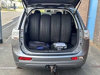 Mitsubishi outlander 2.0 phev instyle car 2013 | 4-sps-56 - afbeelding 29 van  35