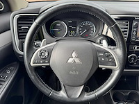 Mitsubishi outlander 2.0 phev intense + 3-tjh-83 - afbeelding 11 van  23