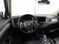 Mitsubishi outlander 2.0 phev intense + automaat, 3-svs-60 - afbeelding 9 van  12