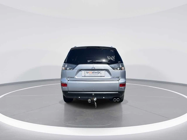 Mitsubishi outlander 2.2 di-d business edition car 2009 | 27-hvr-2 - afbeelding 28 van  30