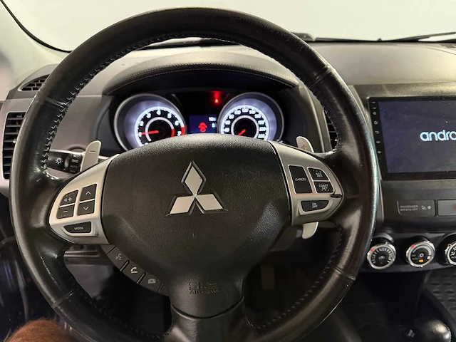 Mitsubishi outlander 2.4 instyle, 18-ndp-4 - afbeelding 3 van  17