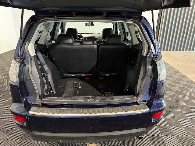Mitsubishi outlander 2.4 instyle, 18-ndp-4 - afbeelding 12 van  17