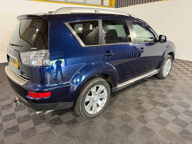 Mitsubishi outlander 2.4 instyle, 18-ndp-4 - afbeelding 13 van  17