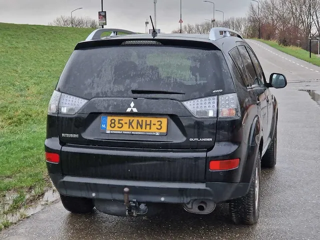 Mitsubishi outlander 2.4 intense+ special edition | 85-knh-3 - afbeelding 6 van  18