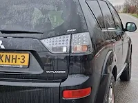 Mitsubishi outlander 2.4 intense+ special edition | 85-knh-3 - afbeelding 10 van  18