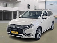 Mitsubishi outlander 2.4 phev instyle 2020 | 627 - afbeelding 1 van  30