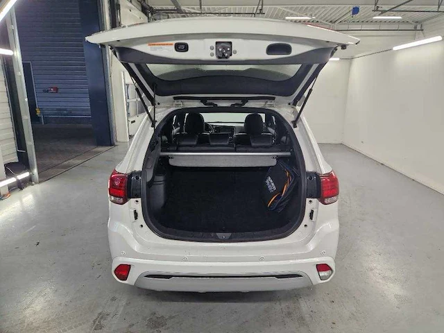 Mitsubishi outlander 2.4 phev instyle 2020 | 627 - afbeelding 21 van  30