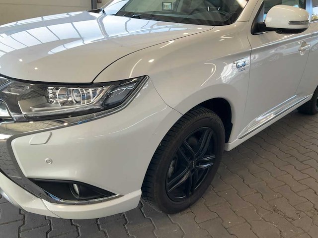 Mitsubishi outlander 2.4 phev spirit 4wd 2020 - afbeelding 6 van  30