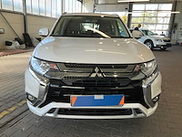 Mitsubishi outlander 2.4 phev spirit 4wd 2020 - afbeelding 23 van  30