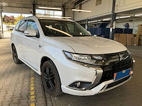 Mitsubishi outlander 2.4 phev spirit 4wd 2020 - afbeelding 30 van  30
