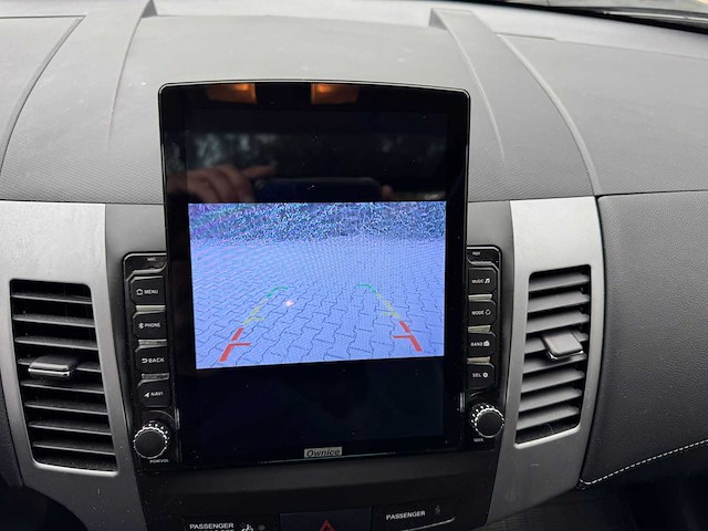 Mitsubishi outlander 4x4 lpg g3 2.4 intense+ 96-klk-1 - afbeelding 9 van  30