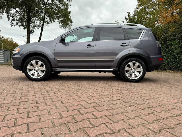 Mitsubishi outlander 4x4 lpg g3 2.4 intense+ 96-klk-1 - afbeelding 12 van  30