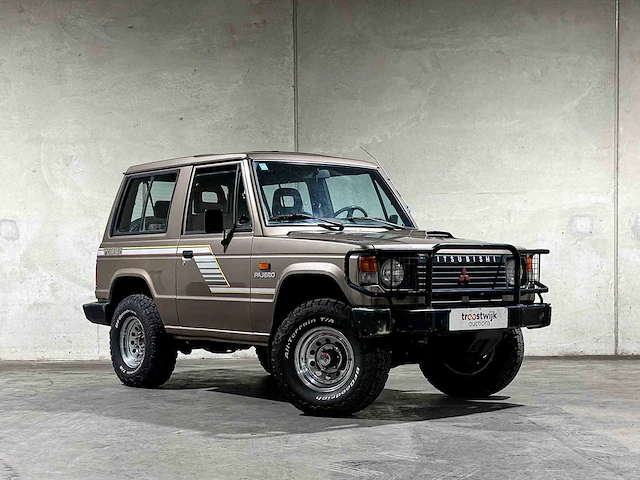 Mitsubishi pajero 2.5 intercooler turbo 95pk 1990 - afbeelding 30 van  34