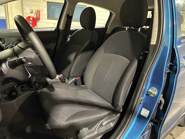 Mitsubishi space star 1.0 cool+ 71pk 2020, h-152-bs - afbeelding 28 van  38