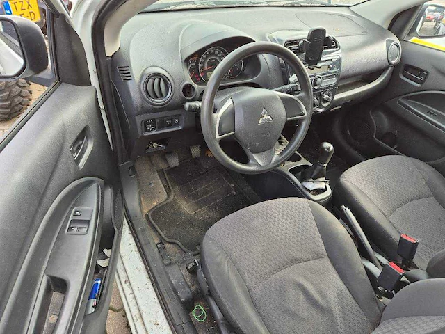 Mitsubishi space star 1.0 cool+ , ; zh-705-n - afbeelding 13 van  14